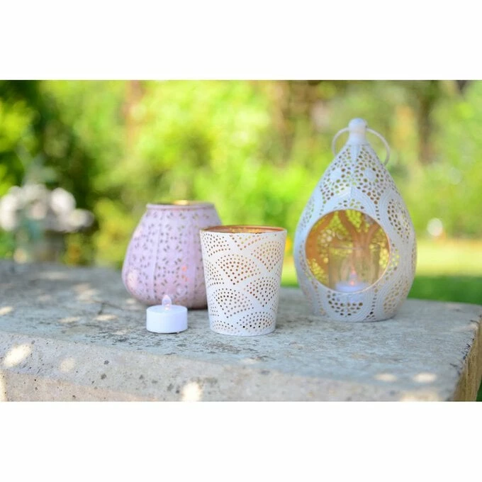 Hobbycraft LED Flameless Candle Tea Lights 4 Pack 3 Hobbycraft LED Flameless Candle Tea Lights 4 Pack - Image 3