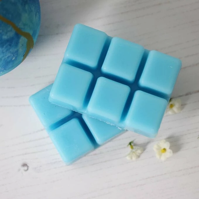 Hobbycraft Wax Melts Making Kit 3 Hobbycraft Wax Melts Making Kit - Image 3