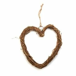 Hobbycraft Natural Rattan Heart Wreath 25cm