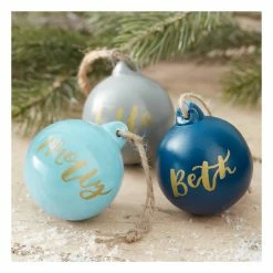 Hobbycraft Ceramic Baubles With Jute 6 Pack -Christmas Decorations shop 659217 1000 4 christmas ceramic baubles pack 800